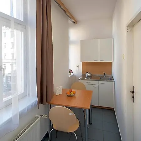 Masarykova Kolej 3*